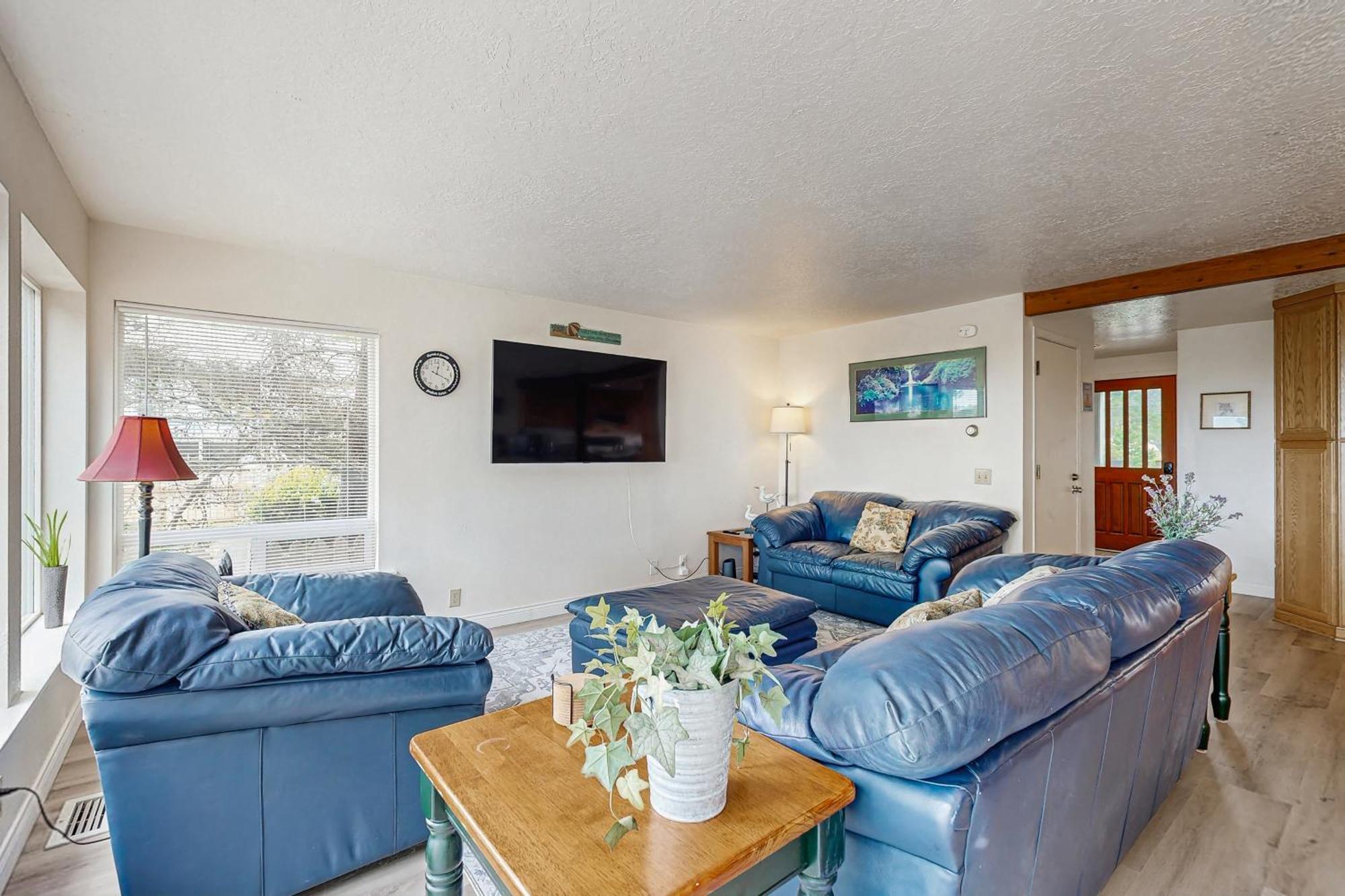 Beach Time Getaway Lincoln City Exterior photo